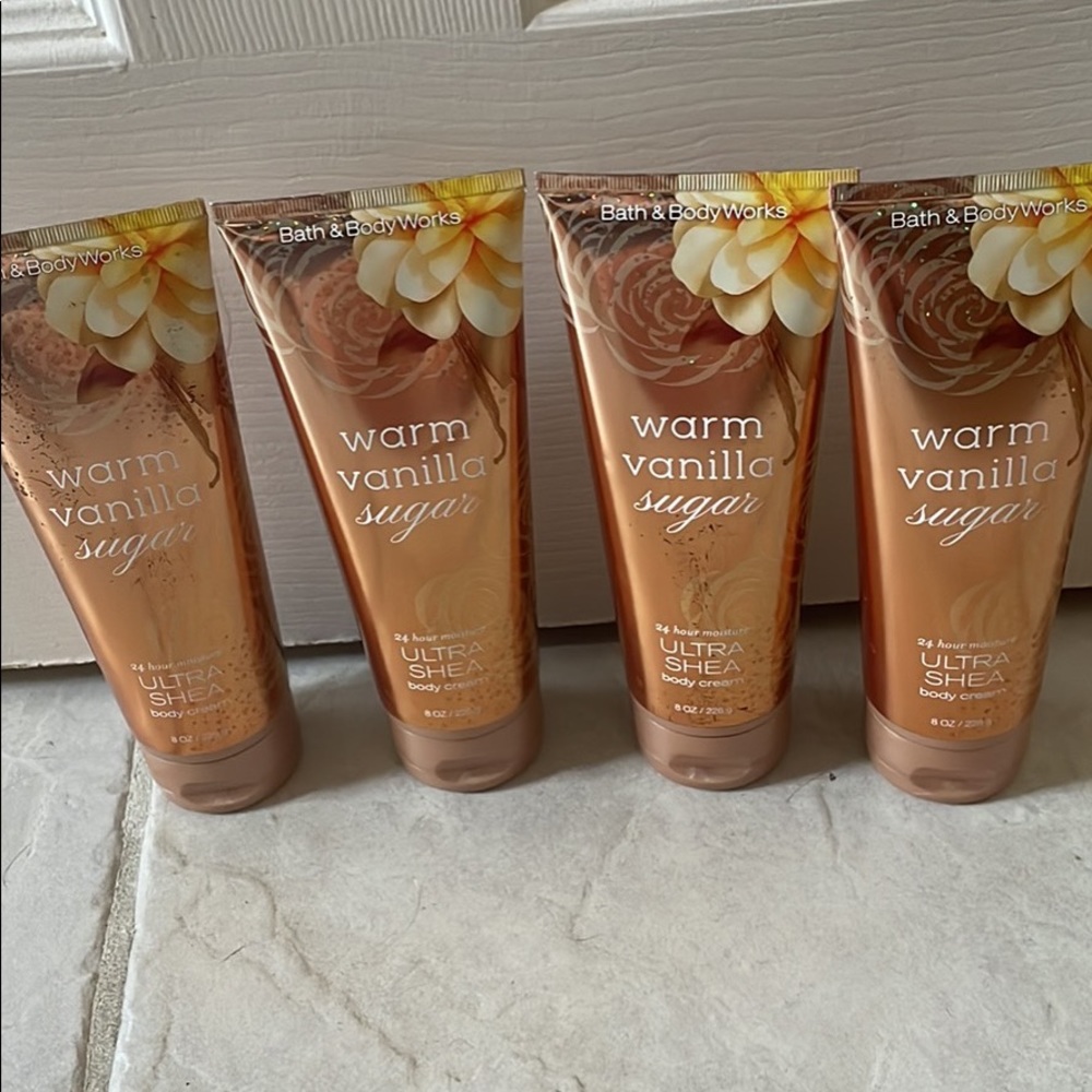 Bath & body works Warm vanilla sugar ultra shea body cream